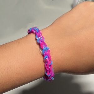 Loom bracelet